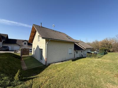 Maison - 94 m² - 5 pièces
