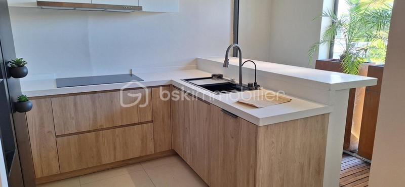 Appartement - 114 m² - 4 pièces