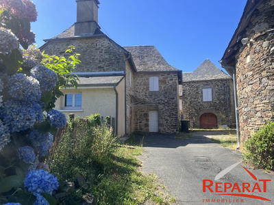 Maison ancienne - 90 m² - 4 pièces