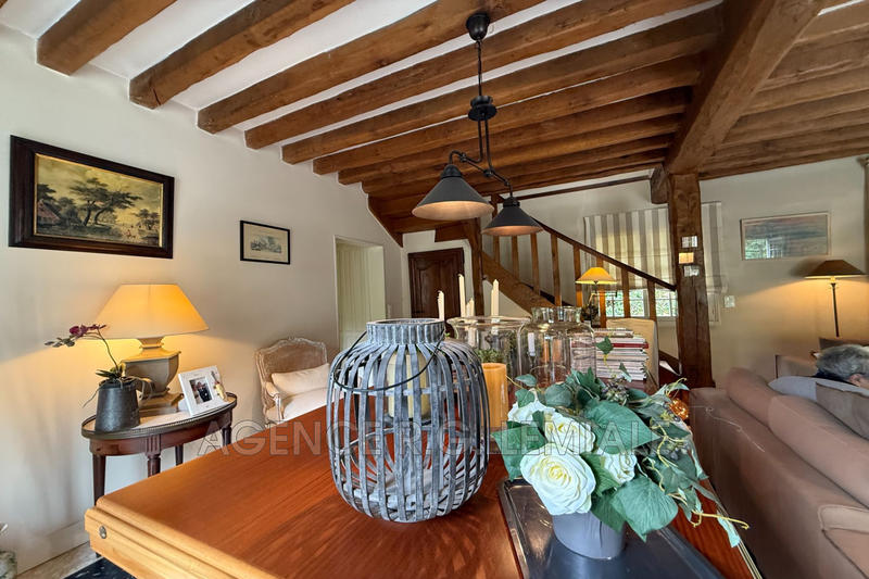 Maison - 145 m² - 5 pièces