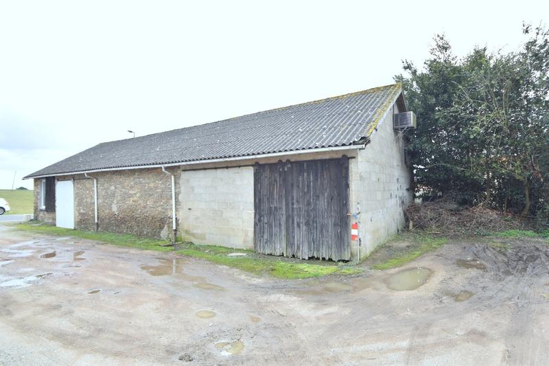 Maison - 102 m² - 2 pièces