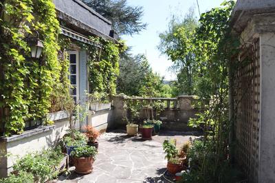 Maison ancienne - 238 m² - 8 pièces