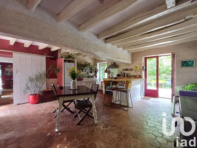 Maison - 215 m² - 6 pièces