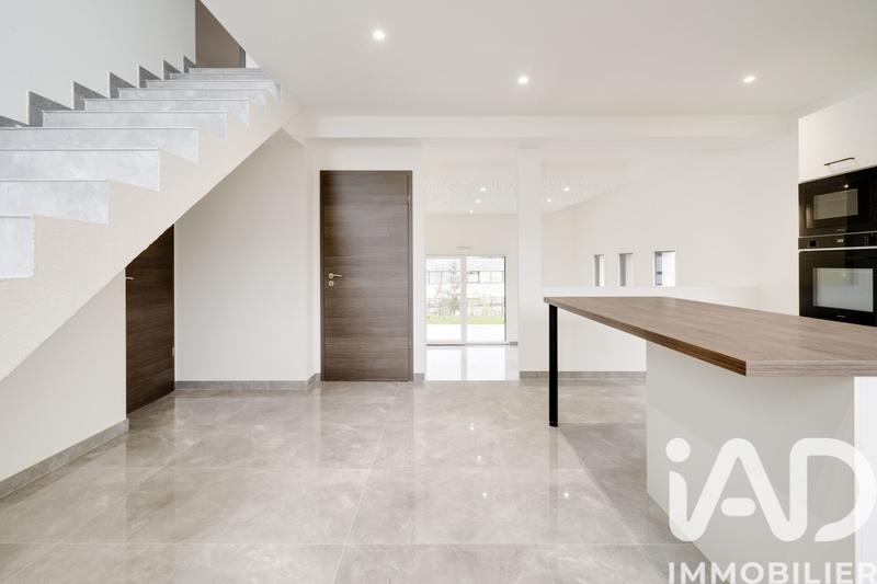 Maison - 119 m² - 6 pièces