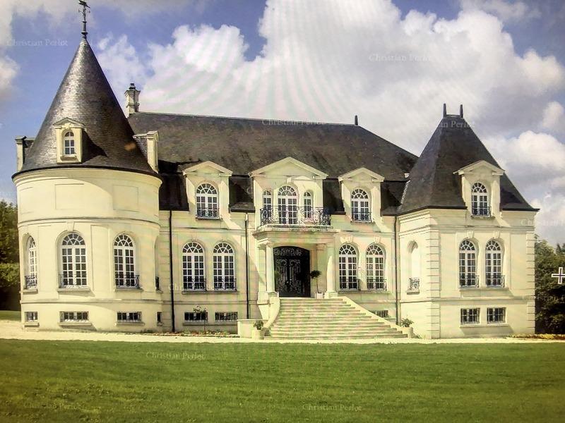 Château - 850 m² - 18 pièces