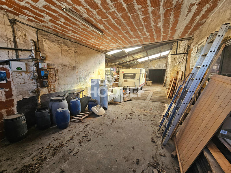 Maison - 93 m² - 4 pièces