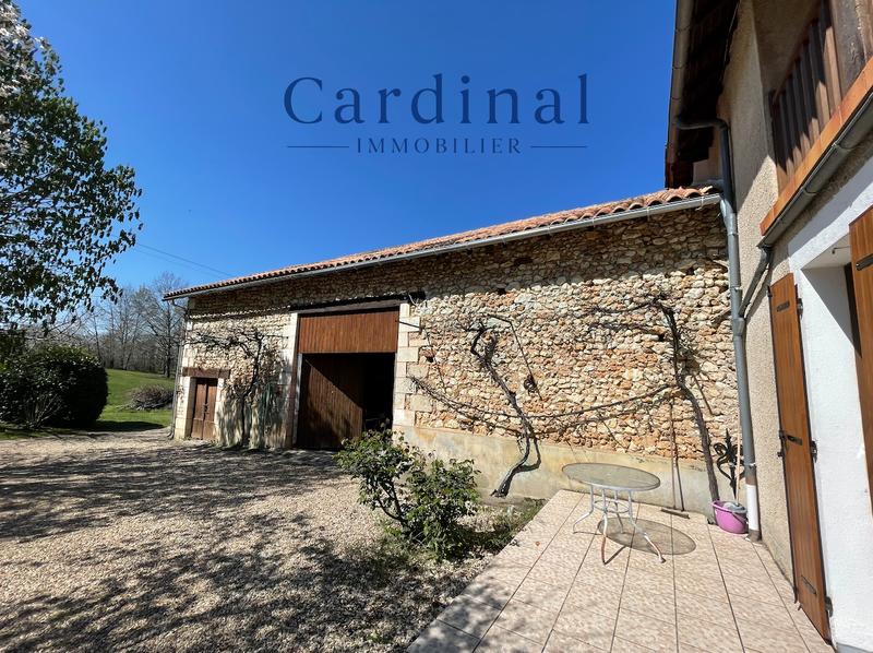 Bastide - 240 m² - 8 pièces