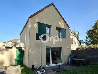 Maison - 102 m² - 5 pièces