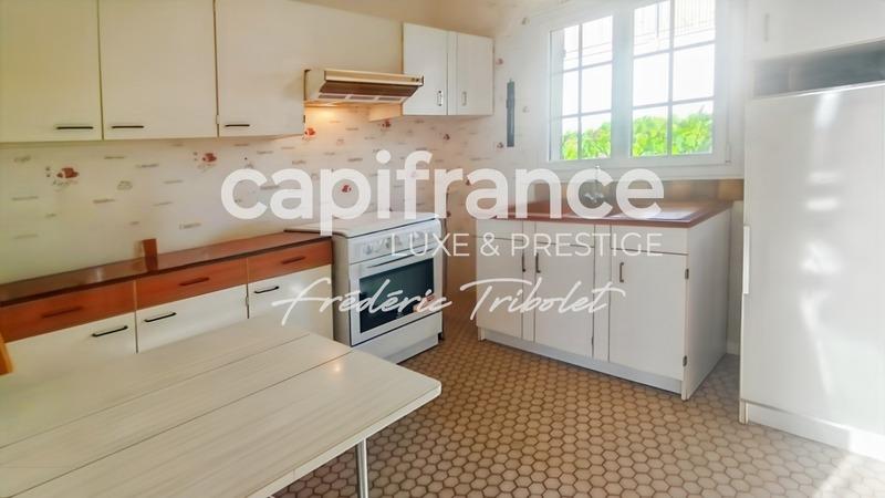 Maison - 99 m² - 5 pièces