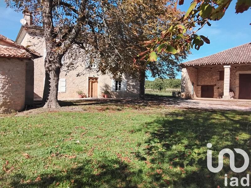 Maison - 160 m² - 16 pièces