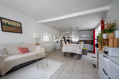 Appartement - 90 m² - 4 pièces