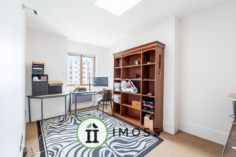 Appartement - 170 m² - 6 pièces