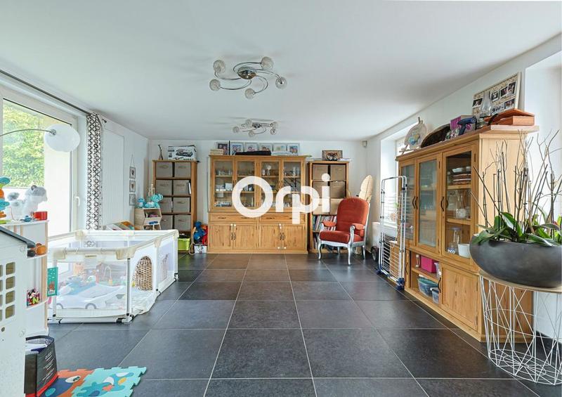 Maison - 406 m² - 5 pièces