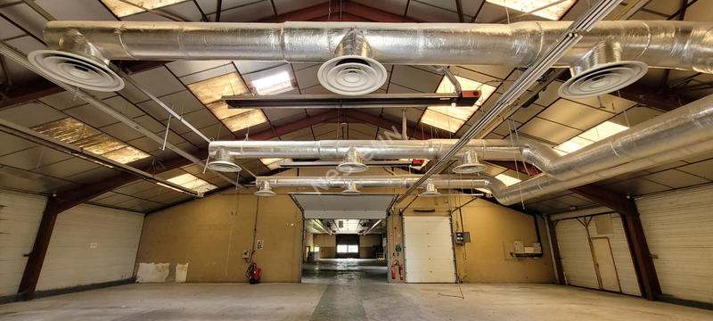 Local d'activité / Entrepôt - 5 444 m²