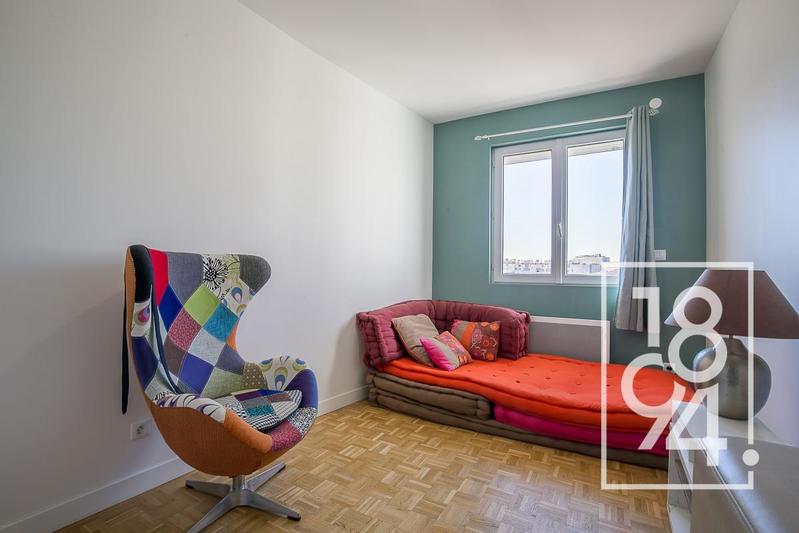 Appartement - 77 m² - 3 pièces