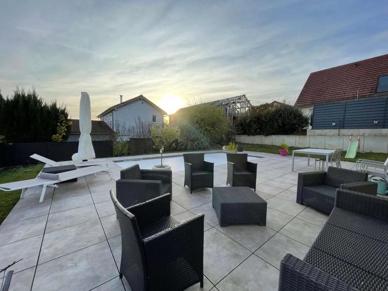 Maison - 150 m² - 6 pièces