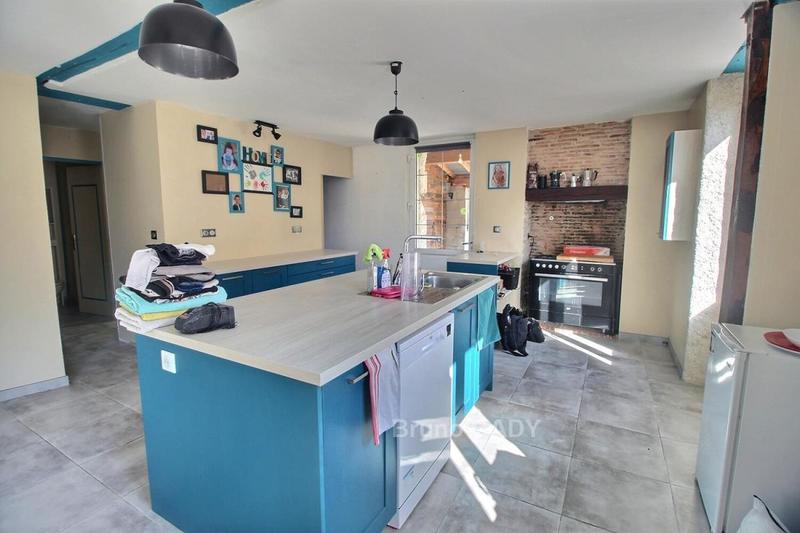 Maison - 160 m² - 7 pièces