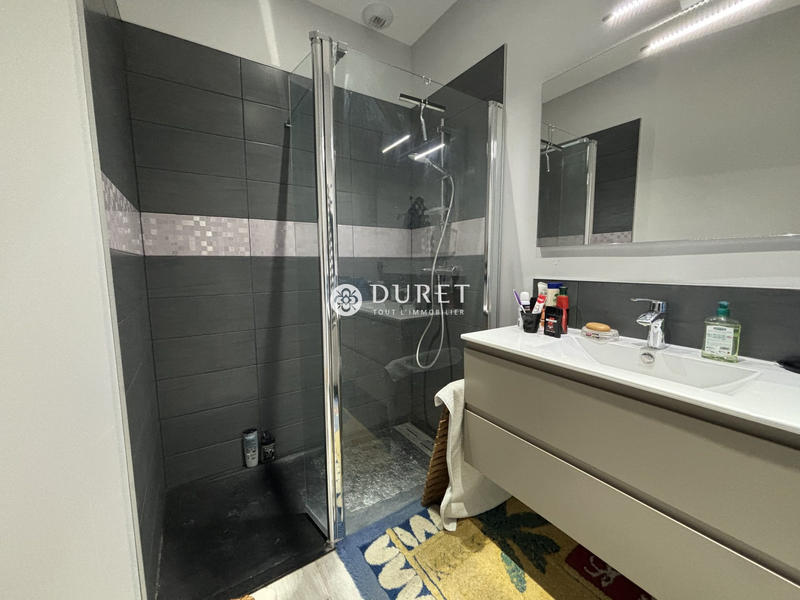 Maison - 182 m² - 6 pièces