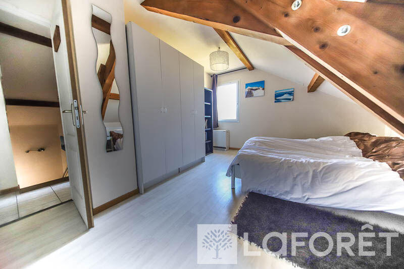 Maison - 150 m² - 7 pièces