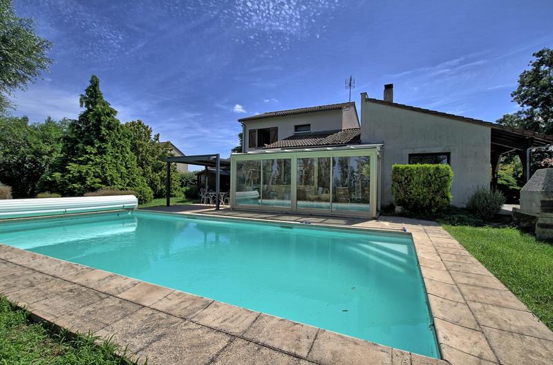 Maison ancienne - 147 m² - 6 pièces