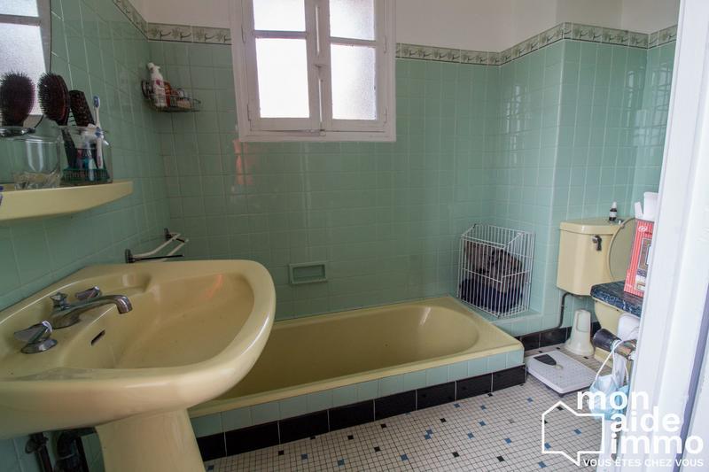 Château - 350 m² - 15 pièces