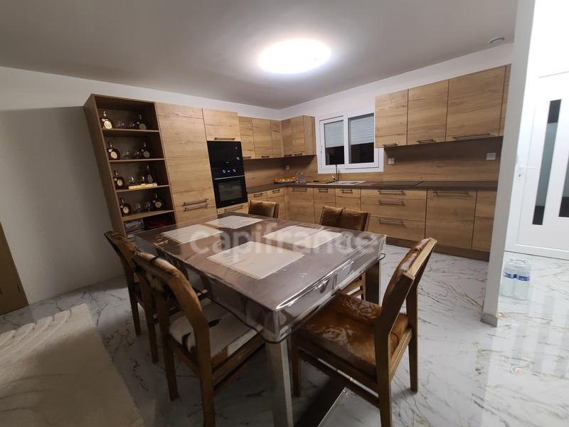 Maison - 106 m² - 4 pièces