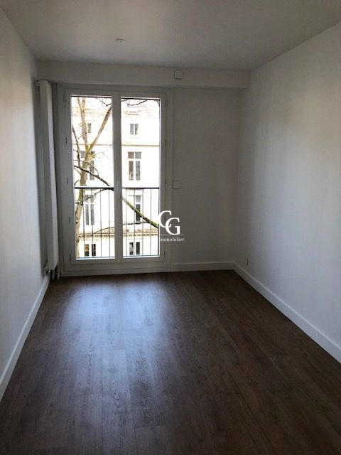 Appartement - 105 m² - 4 pièces