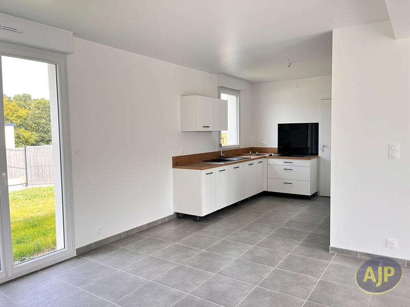 Maison - 101 m² - 5 pièces