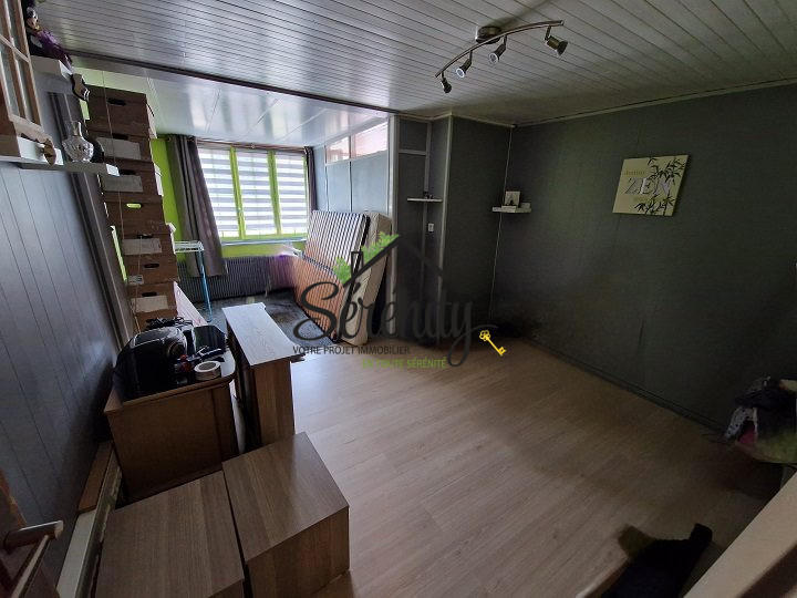 Maison - 97 m² - 5 pièces