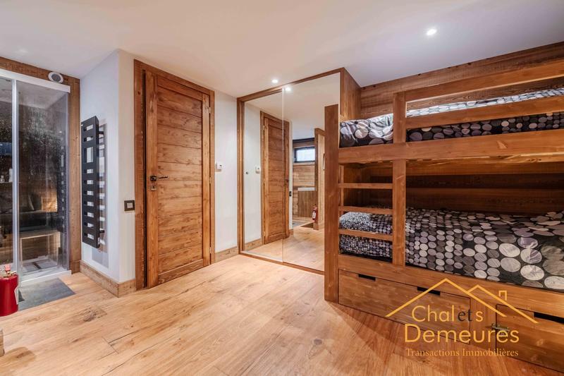 Maison traditionnelle - 75 m² - 5 pièces