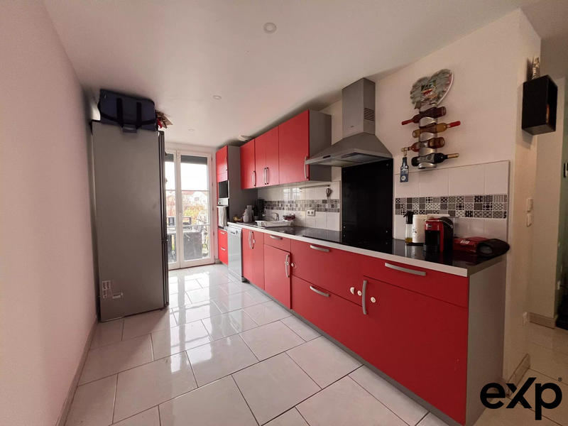 Maison - 80 m² - 4 pièces