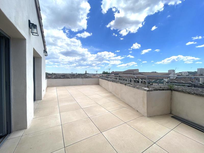 Appartement - 95 m² - 4 pièces