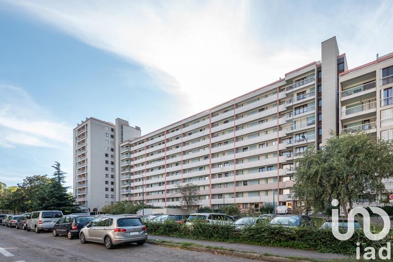 Appartement - 81 m² - 4 pièces