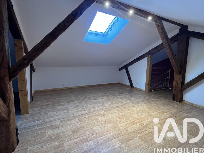 Maison - 238 m² - 7 pièces