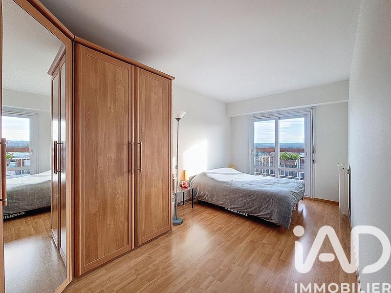 Appartement - 95 m² - 5 pièces