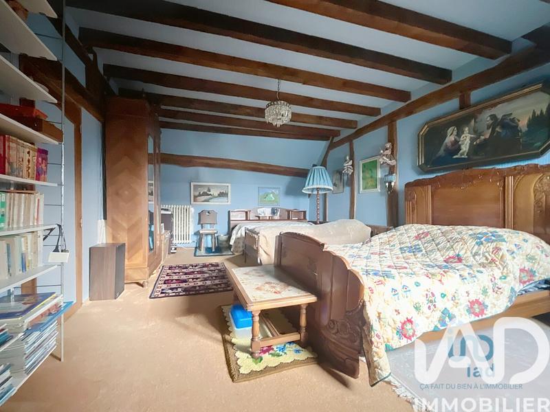 Maison - 155 m² - 9 pièces