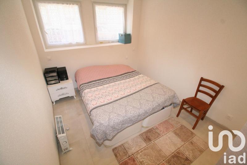 Maison - 240 m² - 8 pièces