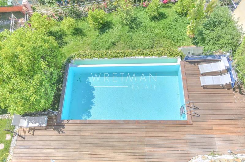 Appartement - 143 m² - 4 pièces