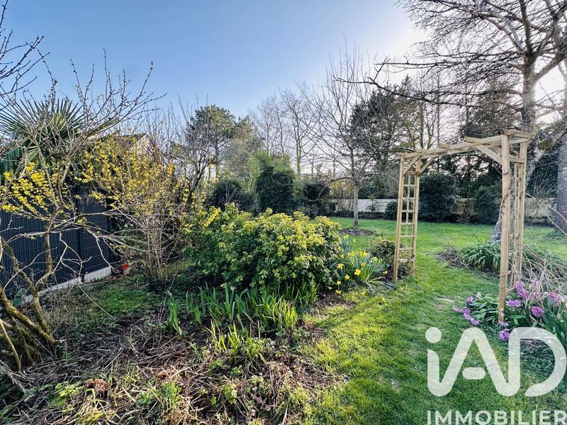 Maison - 167 m² - 9 pièces