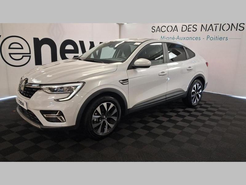 Renault Arkana E-Tech 145 Business