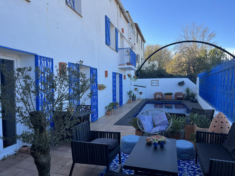 Mas - 315 m² - 5 pièces