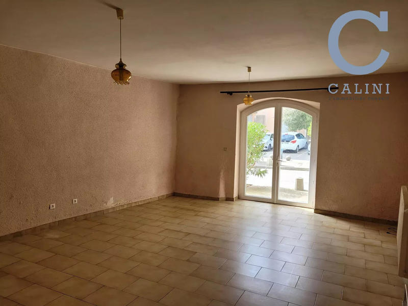 Maison - 102 m² - 4 pièces