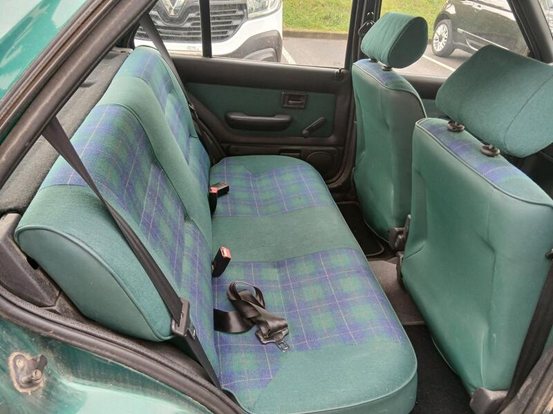 Peugeot 106 1.0 50 cv Zen 5 Portes