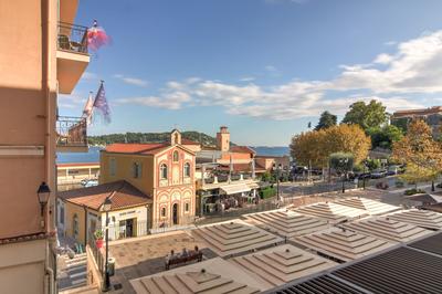 Appartement - 80 m² - 3 pièces