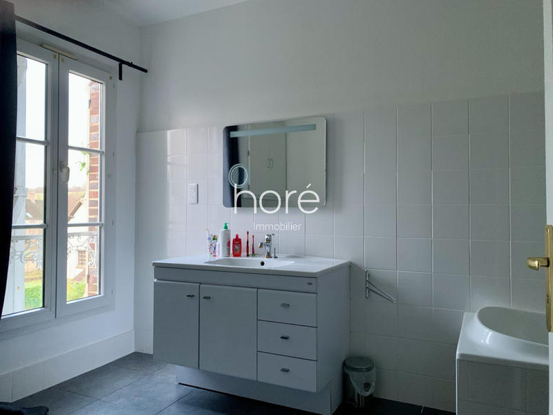 Maison ancienne - 275 m² - 8 pièces