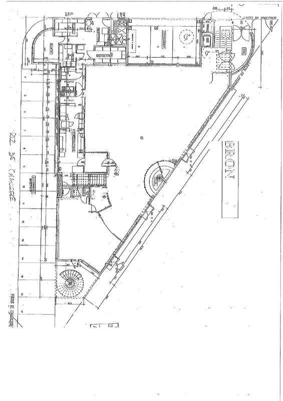 Local commercial - 1 000 m²