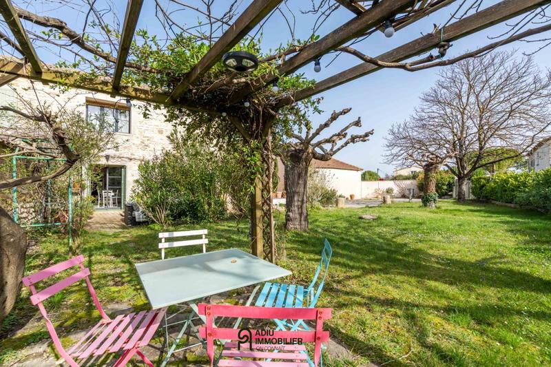 Mas - 150 m² - 6 pièces