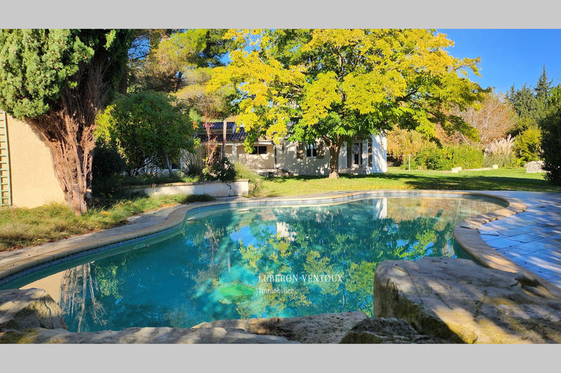 Maison - 171 m² - 6 pièces