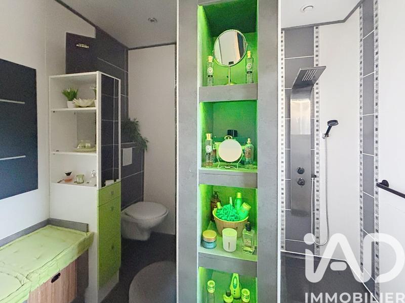 Maison - 102 m² - 5 pièces