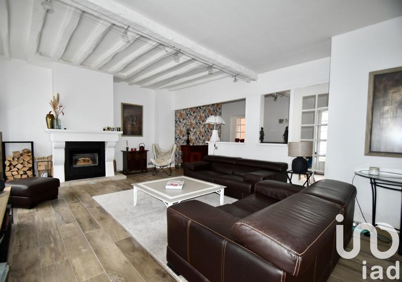 Maison - 320 m² - 10 pièces